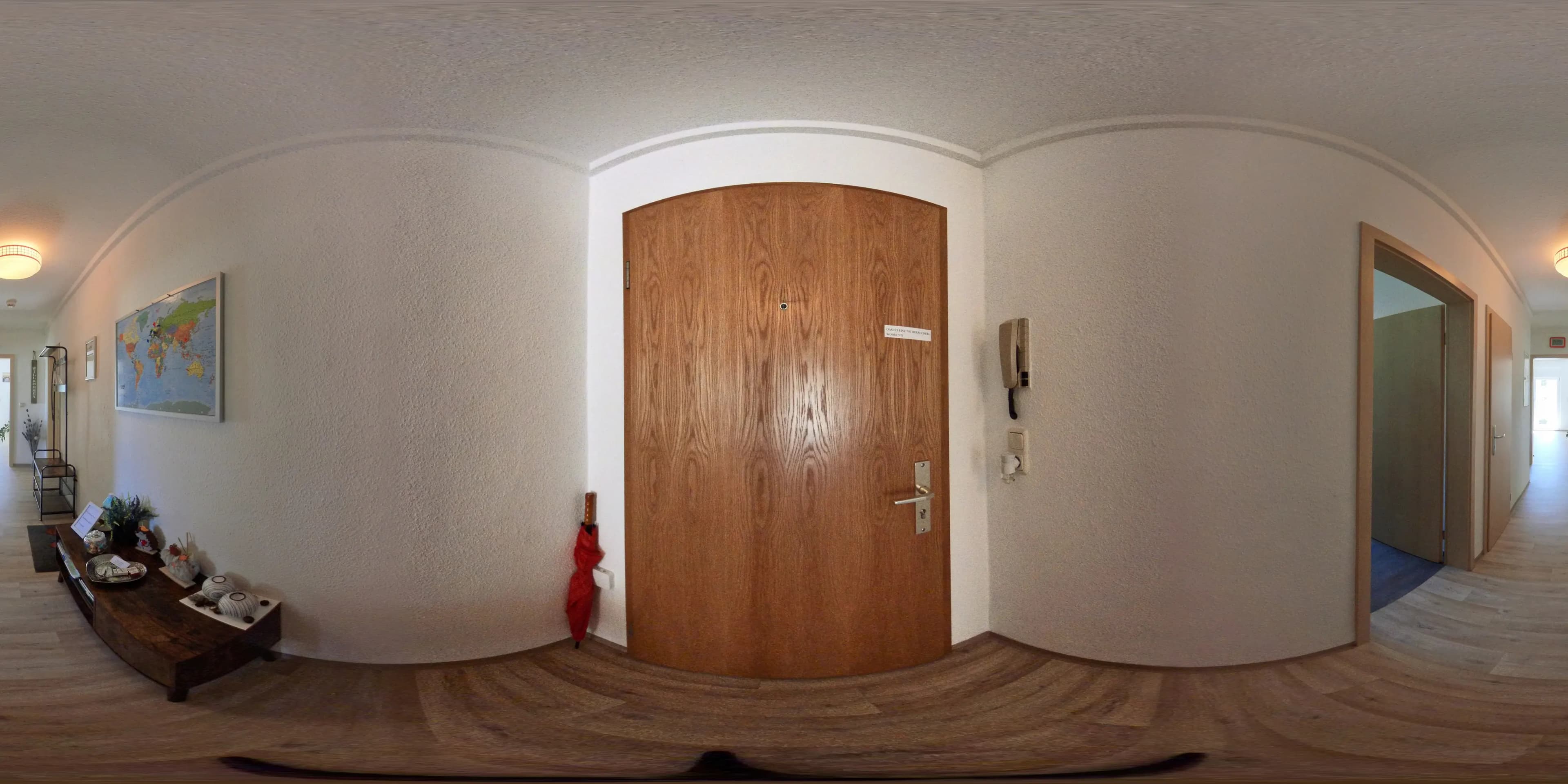360° Rundgang Apartment mit Balkon in Ronneburg Vorschau