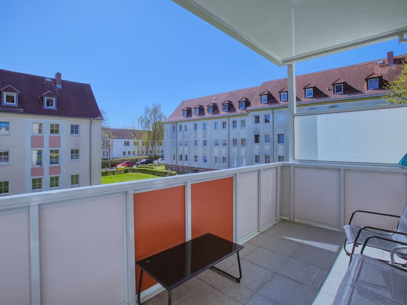 Balkon des Apartments in Ronneburg - professionelle Immobilienfotografie in Ronneburg