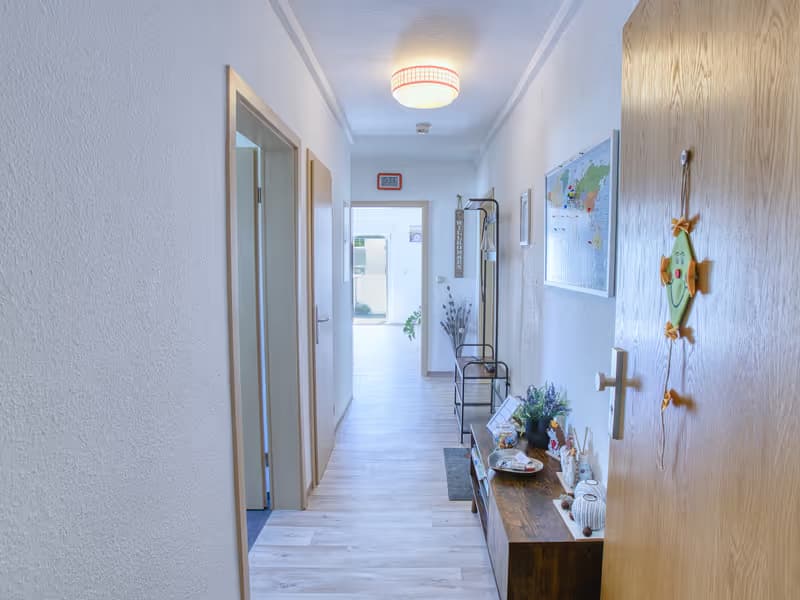 Flur im Apartment in Ronneburg - professionelle Immobilienfotografie in Ronneburg