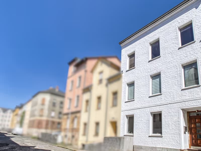 Straßenansicht des Wohnhauses in Gera - professionelle Immobilienfotografie in Gera